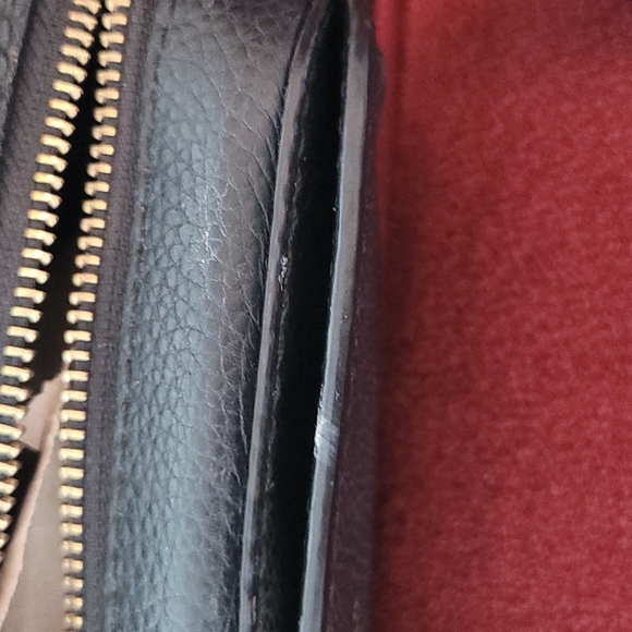 Kate spade genuine leather small size purse - Picture 5 of 5